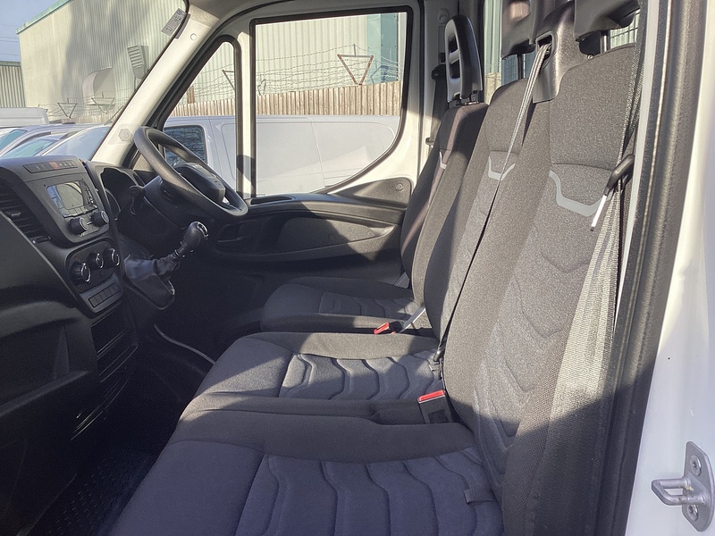 Iveco D HPI 14V 35C 3750 LWB Dropside 13ft Euro 6