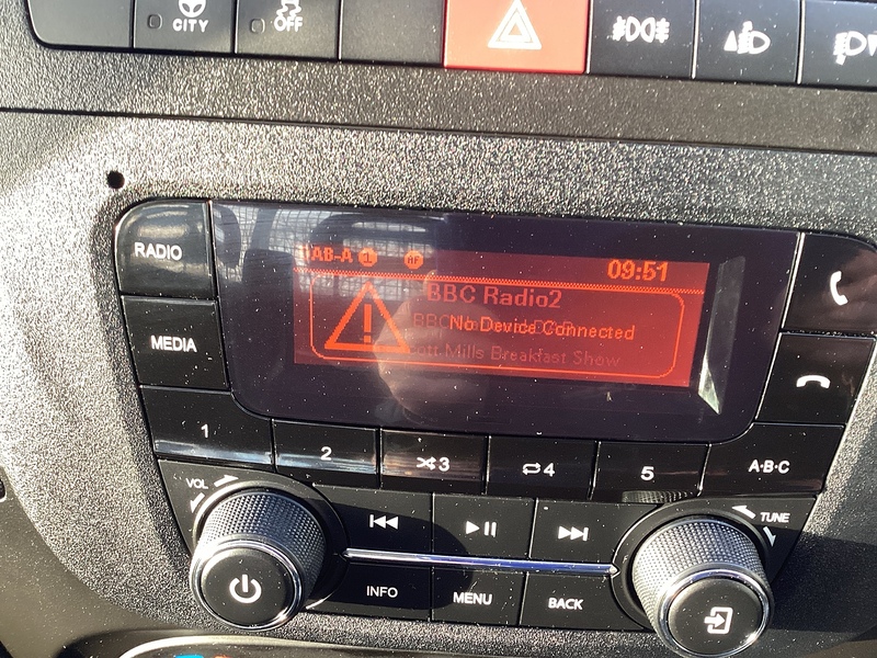 Iveco D HPI 14V 35C 3750 LWB Dropside 13ft Euro 6