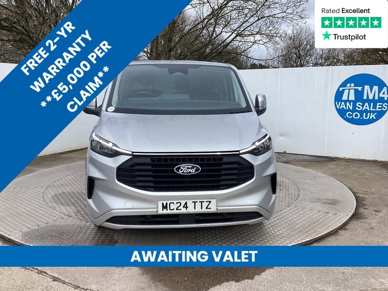 Ford 300 EcoBlue SWB Limited L/R Euro 6