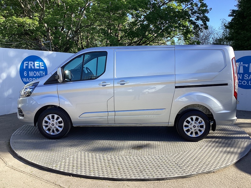 Ford 280 EcoBlue Limited SWB L/R Euro 6