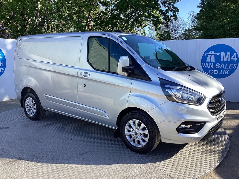 Ford 280 EcoBlue Limited SWB L/R Euro 6