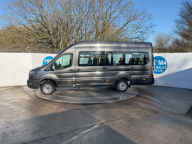 Ford 350 EcoBlue Leader Wheelchair