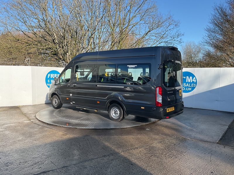 Ford 350 EcoBlue Leader Wheelchair