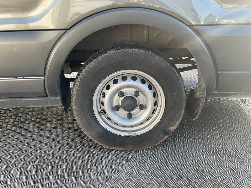 Ford 350 EcoBlue Leader Wheelchair