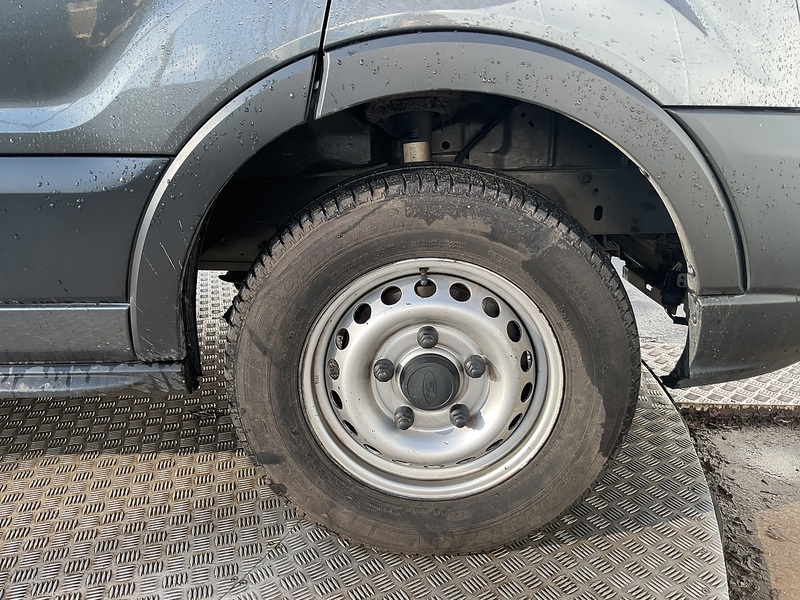 Ford 350 EcoBlue Leader Wheelchair