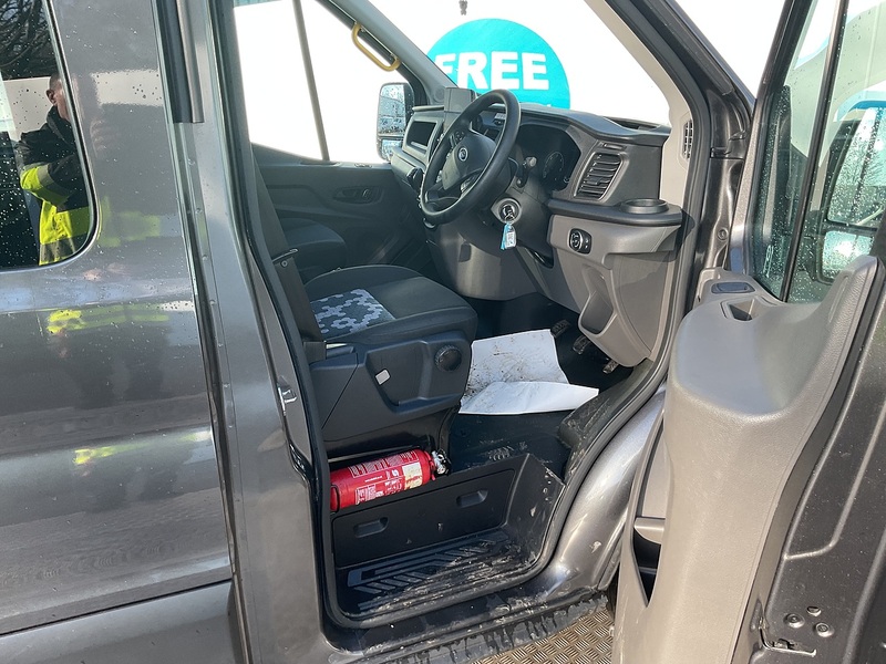 Ford 350 EcoBlue Leader Wheelchair