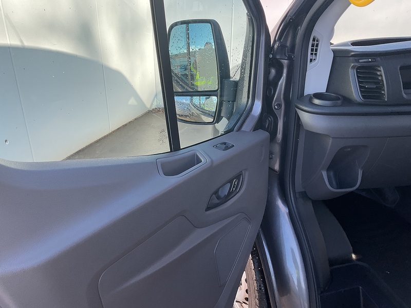 Ford 350 EcoBlue Leader Wheelchair