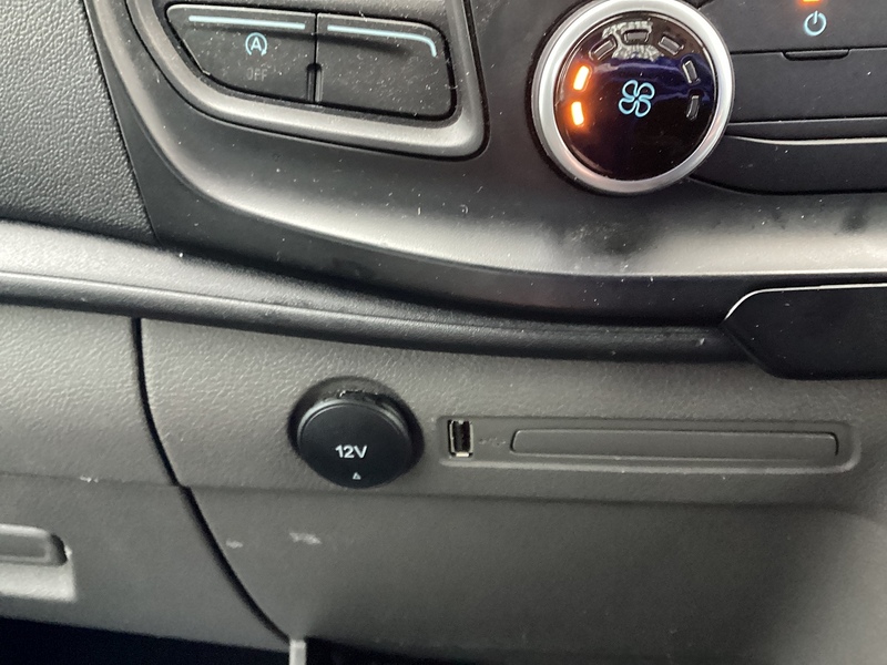 Ford 350 EcoBlue Leader Tipper Euro 6 L10ft 6