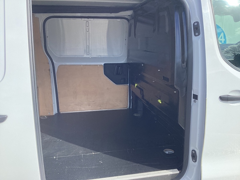 Citroen BlueHDi 1400 Enterprise Edition MWB L/R Euro 6