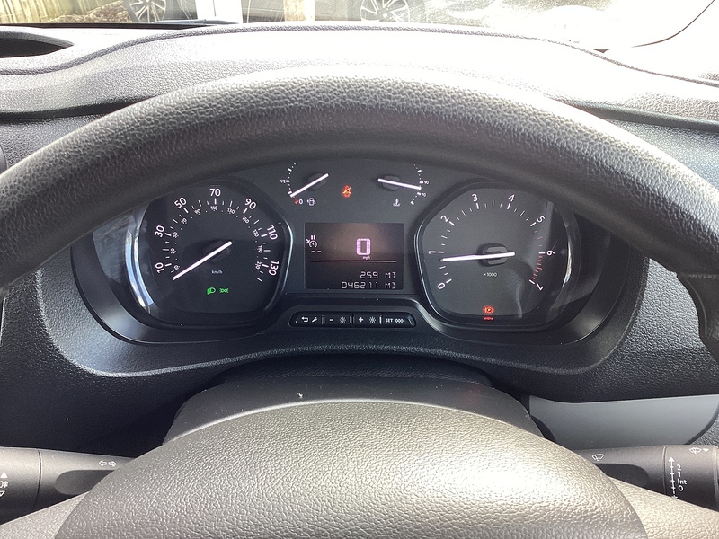 Citroen BlueHDi 1400 Enterprise Edition MWB L/R Euro 6