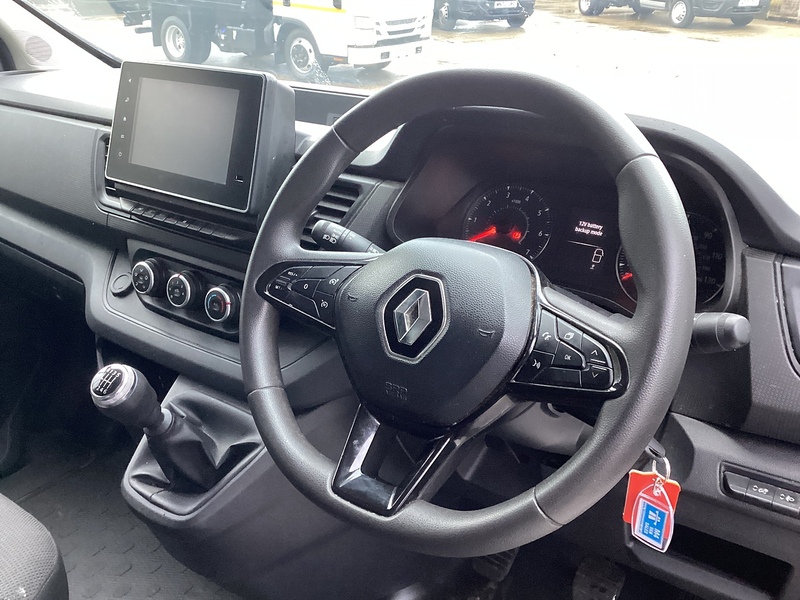 Renault dCi Blue SL30 SWB L/R Business+ A/C Euro 6