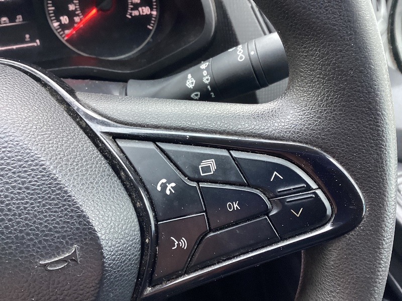 Renault dCi Blue SL30 SWB L/R Business+ A/C Euro 6