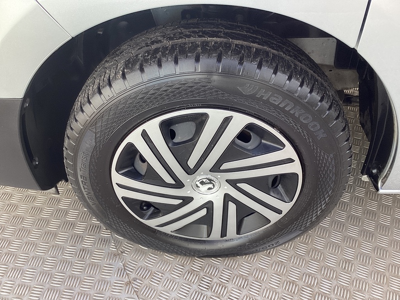 Renault dCi Blue SL30 SWB L/R Business+ A/C Euro 6