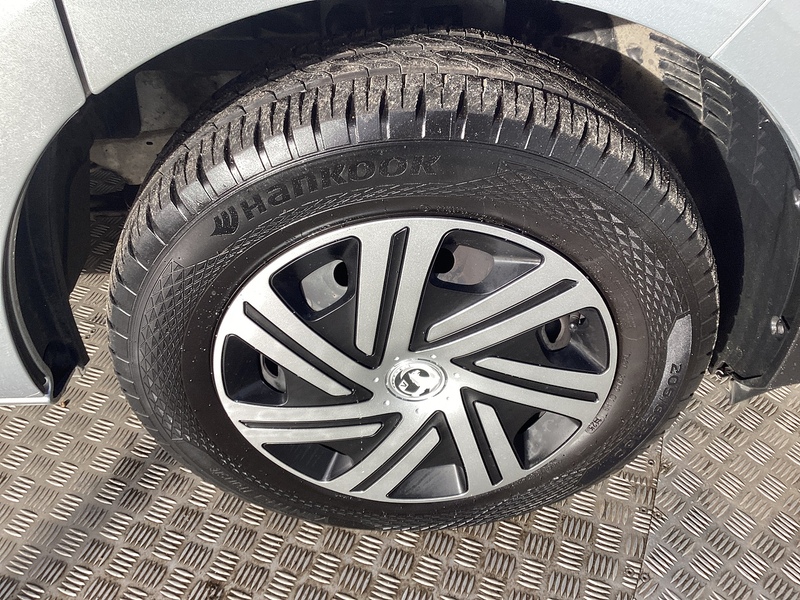 Renault dCi Blue SL30 SWB L/R Business+ A/C Euro 6