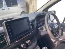 Renault Trafic dCi Blue SL30 SWB L/R Business+ A/C Euro 6 