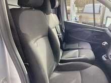 Renault Trafic dCi Blue SL30 SWB L/R Business+ A/C Euro 6 