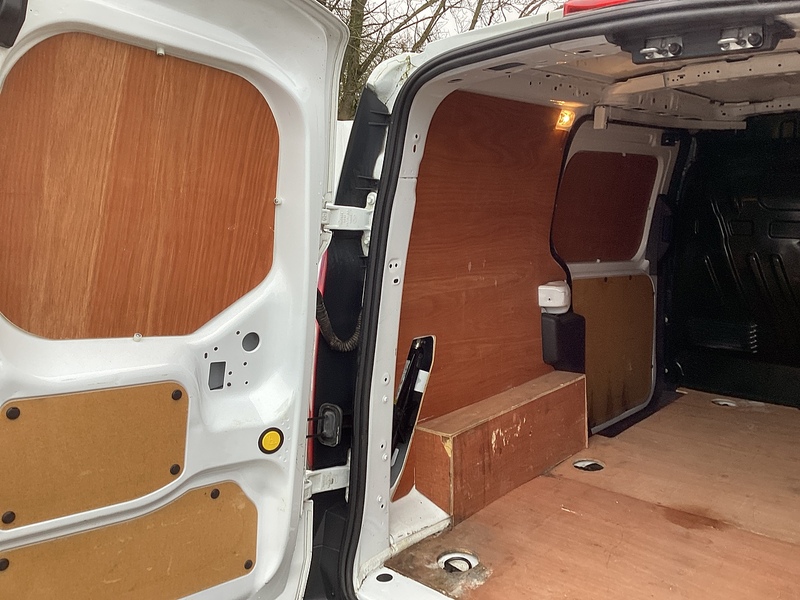 Ford TDCi 210 LWB **NO VAT**