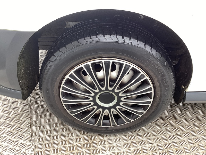 Ford TDCi 210 LWB **NO VAT**