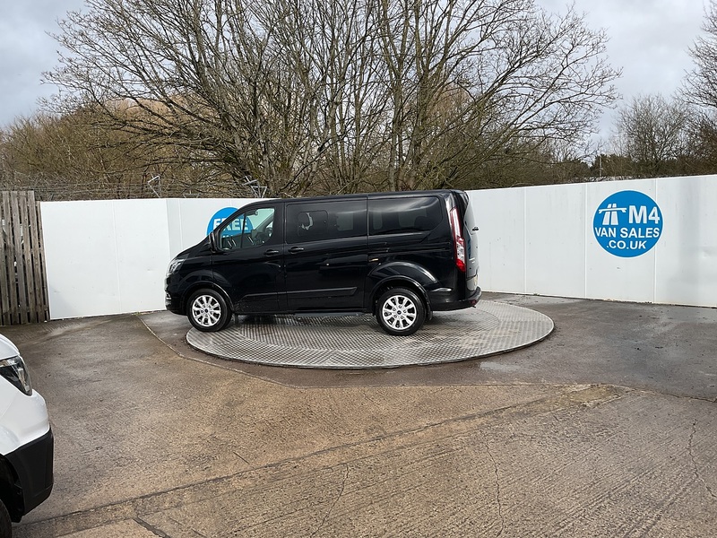 Ford 320 EcoBlue Titanium Euro 6 **NO VAT**