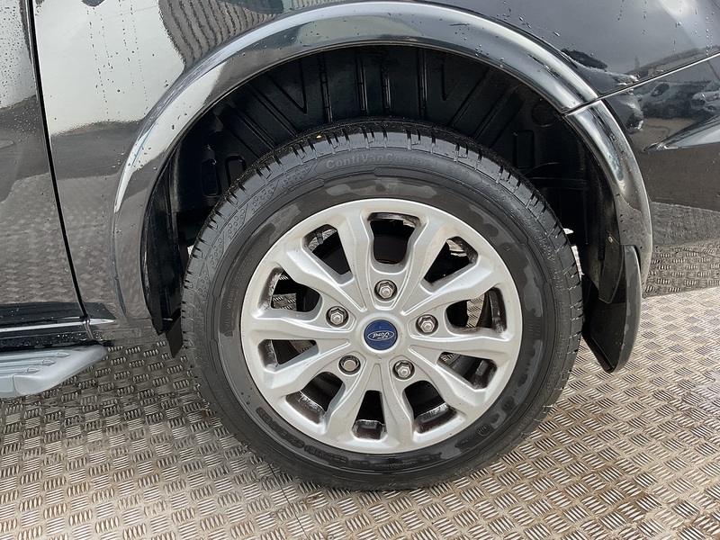 Ford 320 EcoBlue Titanium Euro 6 **NO VAT**