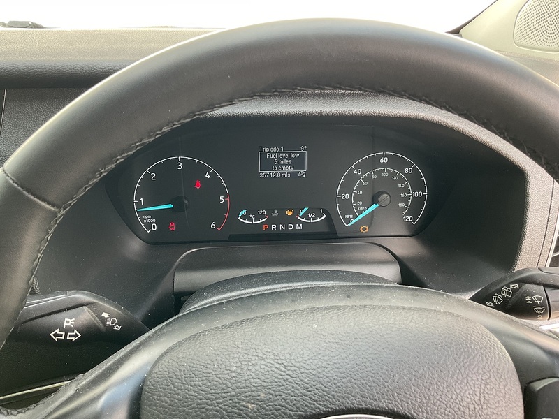 Ford 320 EcoBlue Titanium Euro 6 **NO VAT**