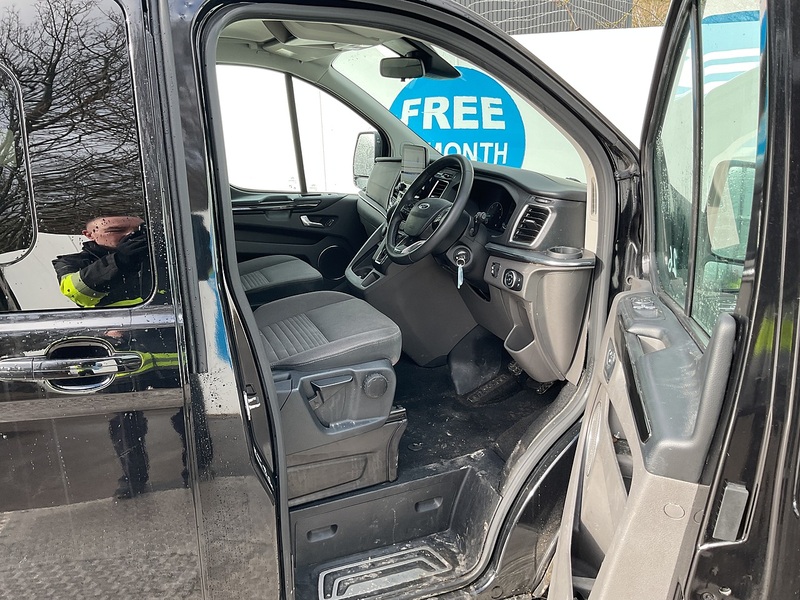 Ford 320 EcoBlue Titanium Euro 6 **NO VAT**