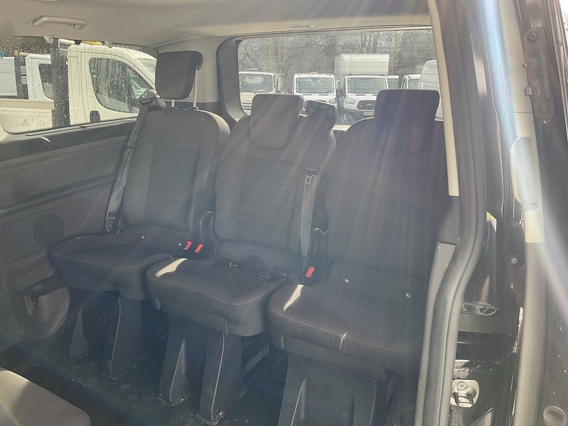 Ford 320 EcoBlue Titanium Euro 6 **NO VAT**