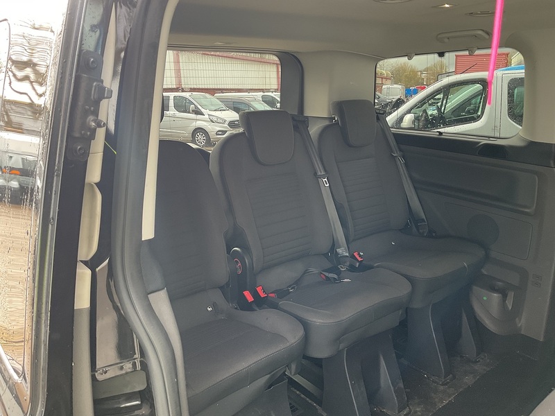 Ford 320 EcoBlue Titanium Euro 6 **NO VAT**