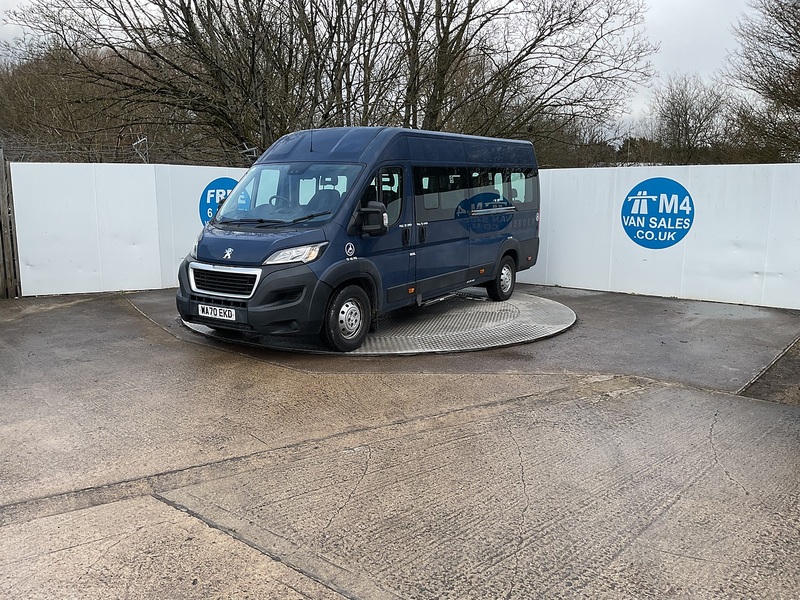 Peugeot BlueHDi 440 17 Seater Lite Euro 6
