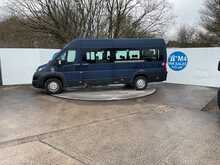 Peugeot Boxer BlueHDi 440 17 Seater Lite Euro 6 