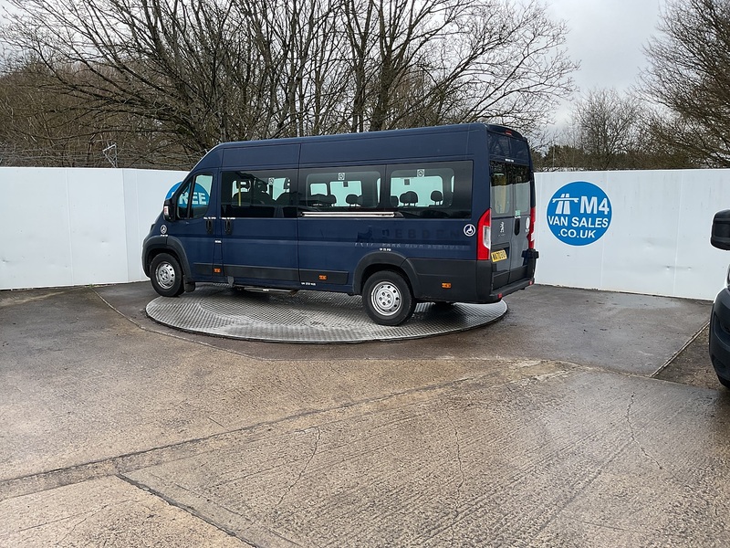 Peugeot BlueHDi 440 17 Seater Lite Euro 6