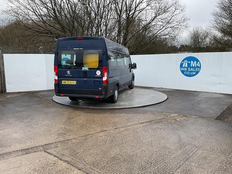 Peugeot BlueHDi 440 17 Seater Lite Euro 6