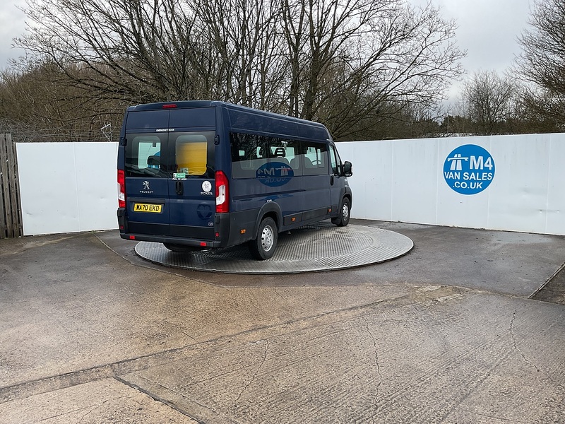 Peugeot BlueHDi 440 17 Seater Lite Euro 6