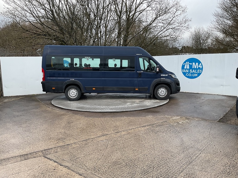 Peugeot BlueHDi 440 17 Seater Lite Euro 6