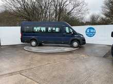 Peugeot Boxer BlueHDi 440 17 Seater Lite Euro 6 