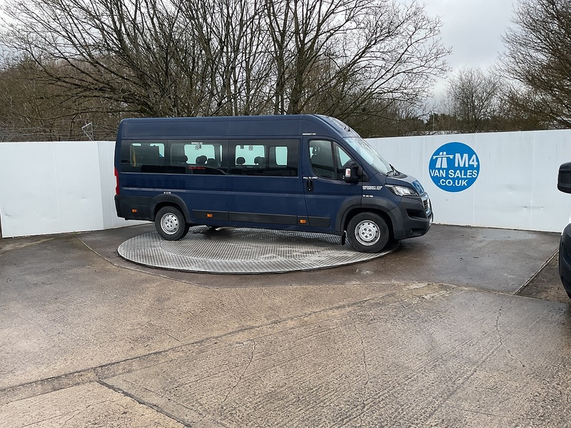 Peugeot BlueHDi 440 17 Seater Lite Euro 6