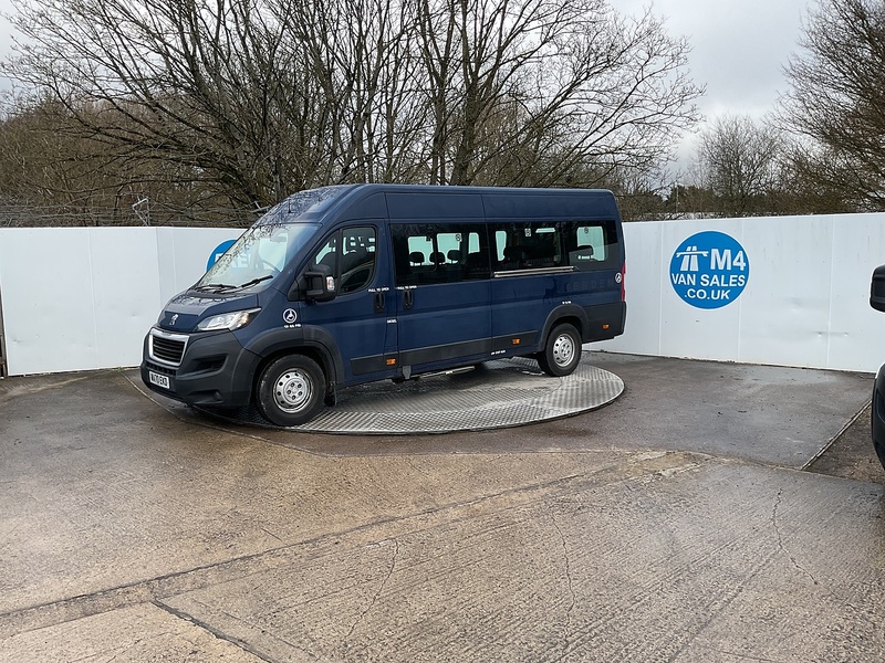 Peugeot BlueHDi 440 17 Seater Lite Euro 6