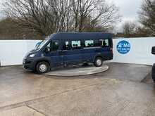 Peugeot Boxer BlueHDi 440 17 Seater Lite Euro 6 