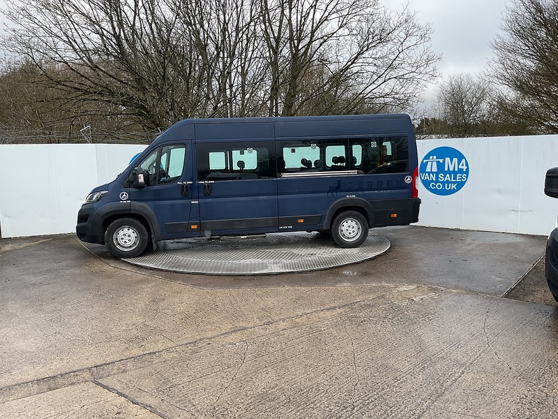 Peugeot BlueHDi 440 17 Seater Lite Euro 6