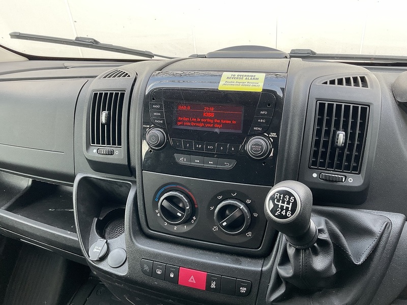 Peugeot BlueHDi 440 17 Seater Lite Euro 6