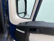 Peugeot Boxer BlueHDi 440 17 Seater Lite Euro 6 