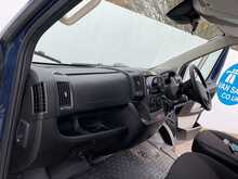 Peugeot Boxer BlueHDi 440 17 Seater Lite Euro 6 