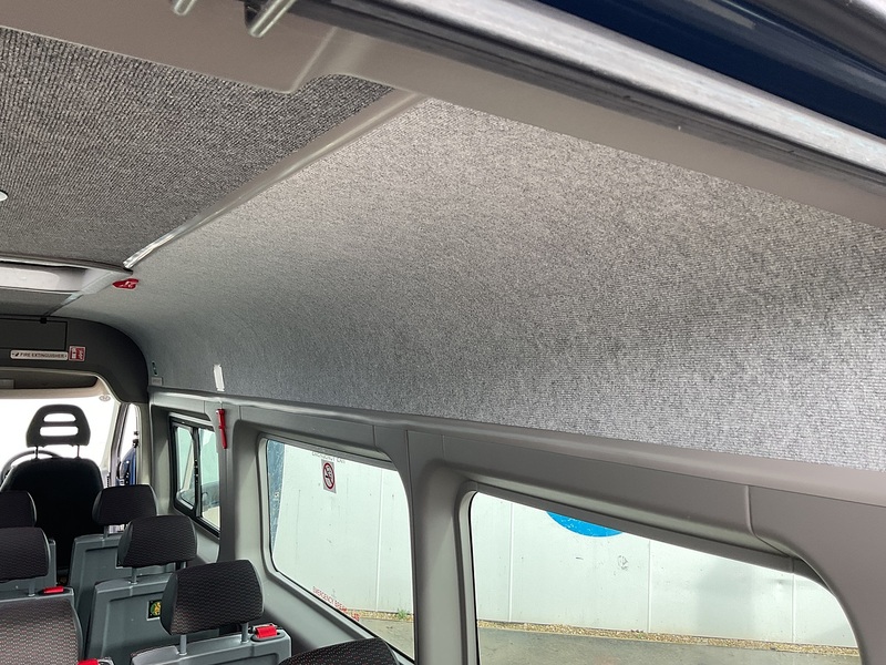 Peugeot BlueHDi 440 17 Seater Lite Euro 6