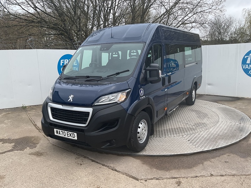 Peugeot BlueHDi 440 17 Seater Lite Euro 6