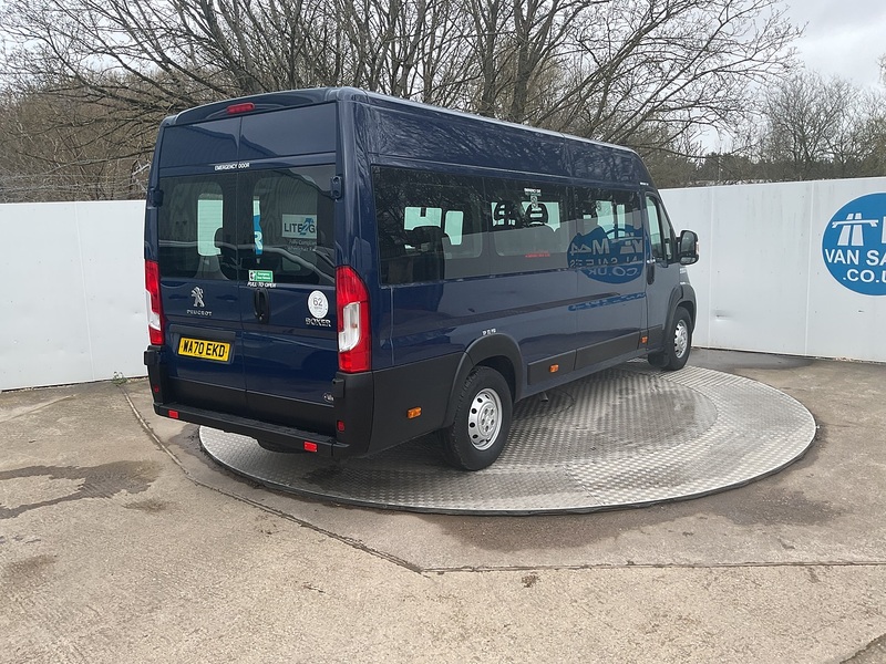 Peugeot BlueHDi 440 17 Seater Lite Euro 6