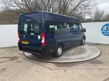 Peugeot Boxer BlueHDi 440 17 Seater Lite Euro 6 