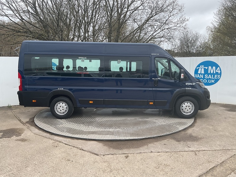 Peugeot BlueHDi 440 17 Seater Lite Euro 6