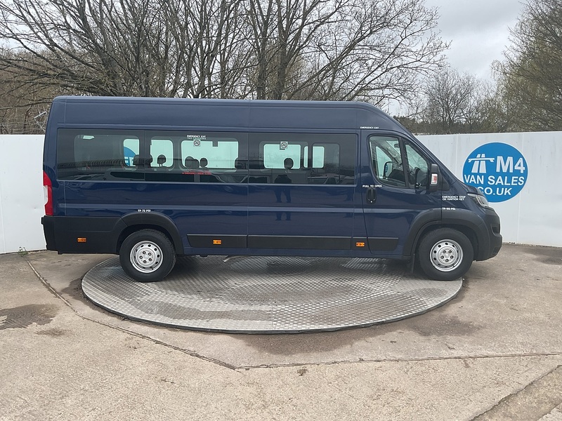 Peugeot BlueHDi 440 17 Seater Lite Euro 6