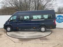 Peugeot Boxer BlueHDi 440 17 Seater Lite Euro 6 