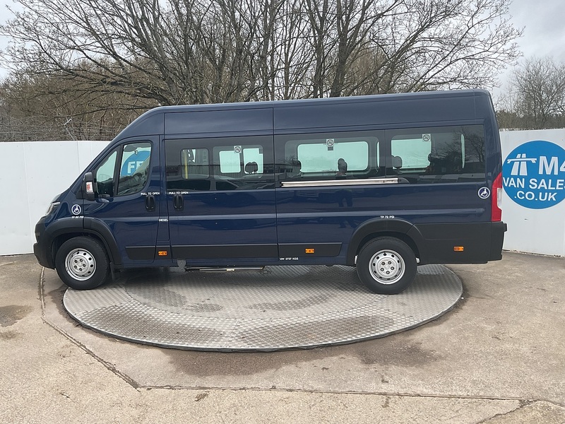 Peugeot BlueHDi 440 17 Seater Lite Euro 6